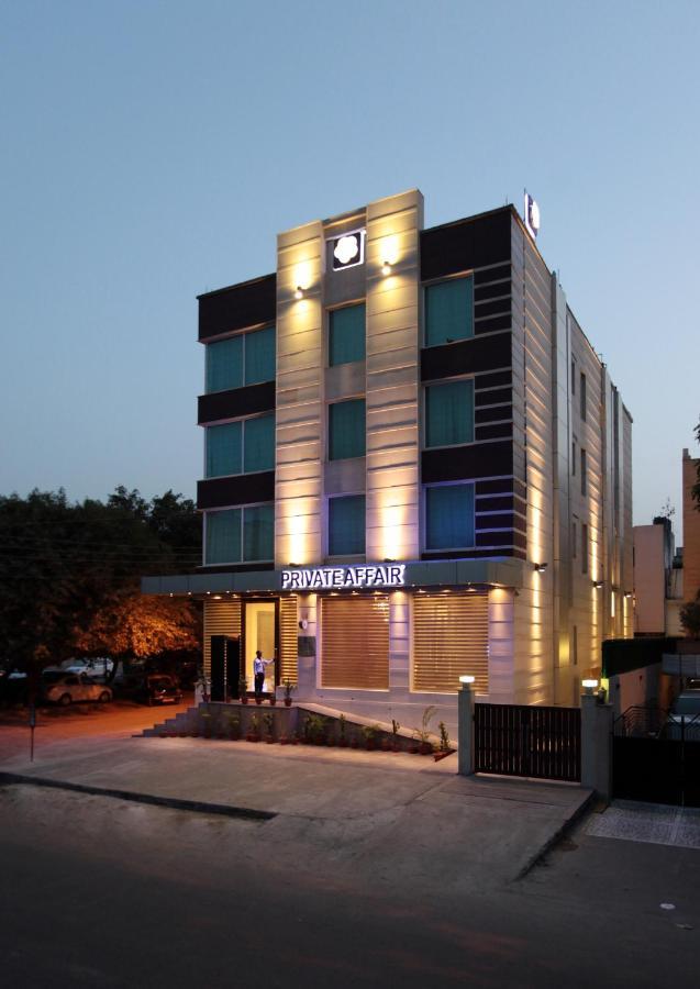 Hotel Private Affair New Delhi Eksteriør bilde