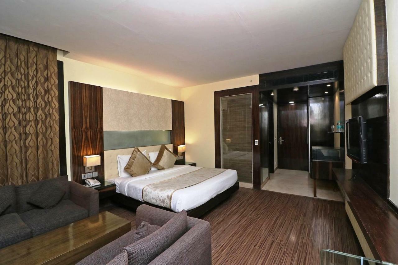 Hotel Private Affair New Delhi Eksteriør bilde