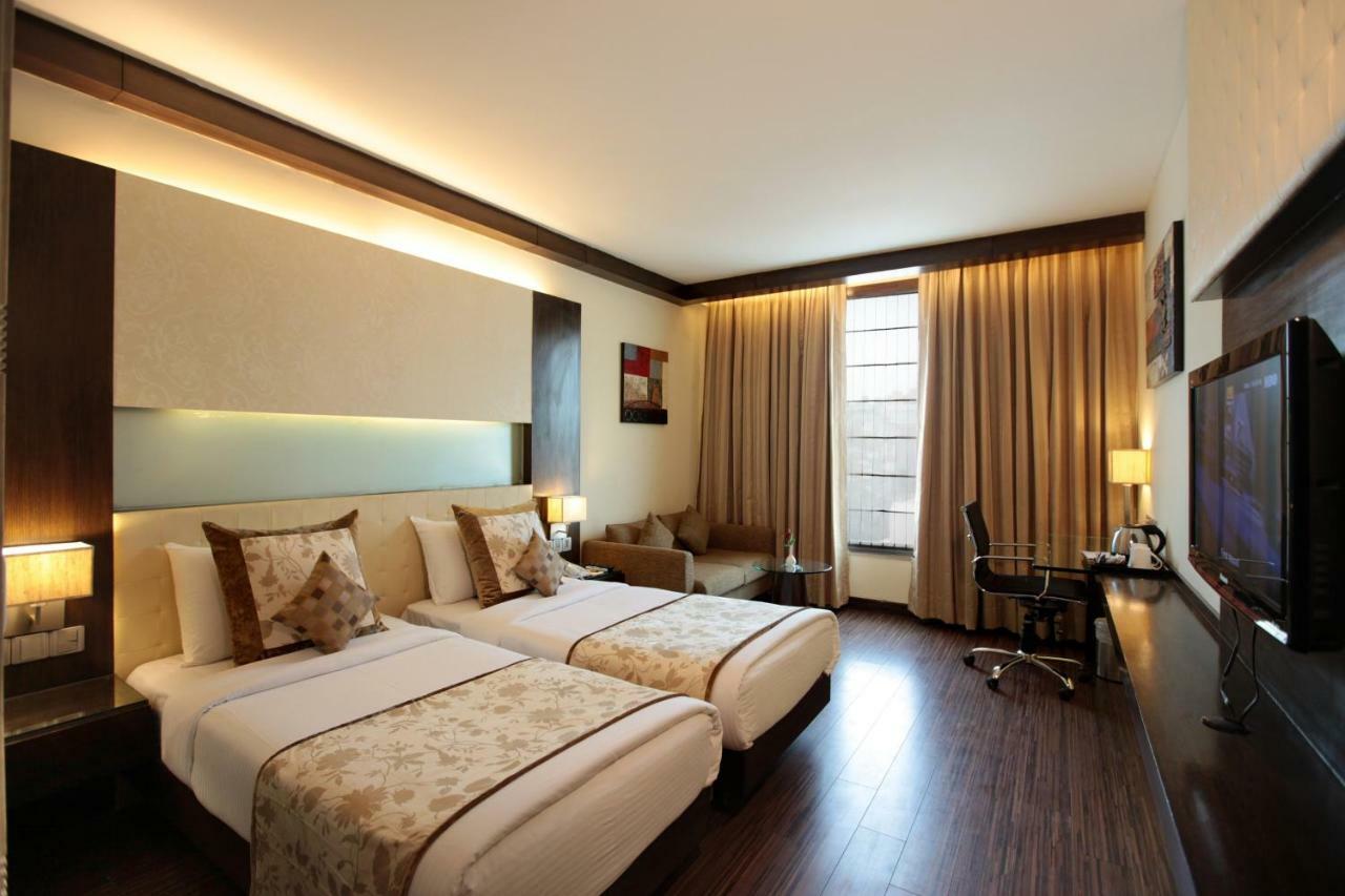 Hotel Private Affair New Delhi Eksteriør bilde