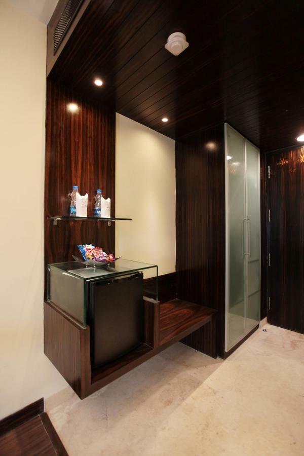 Hotel Private Affair New Delhi Eksteriør bilde